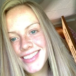 Meet your Posher, Savannah